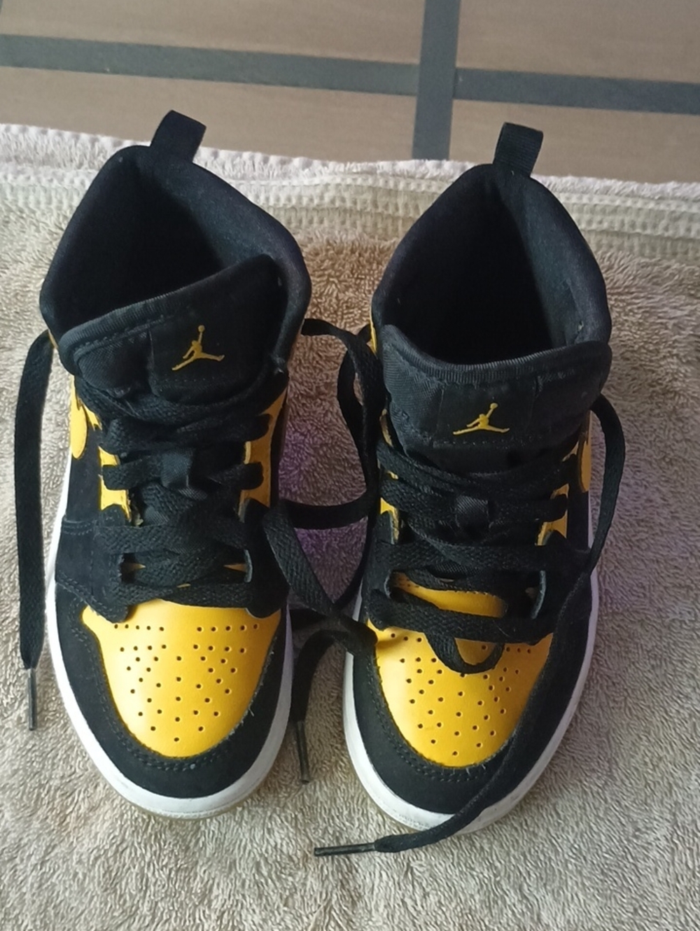 Jordan Kids Black and Yellow High-Top Sneakers